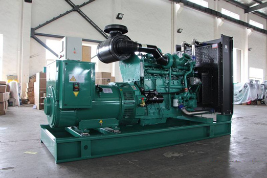 八公山320kw康明斯柴油发电车出租组图片 八公山320kw康明斯柴油发电车出租组图片